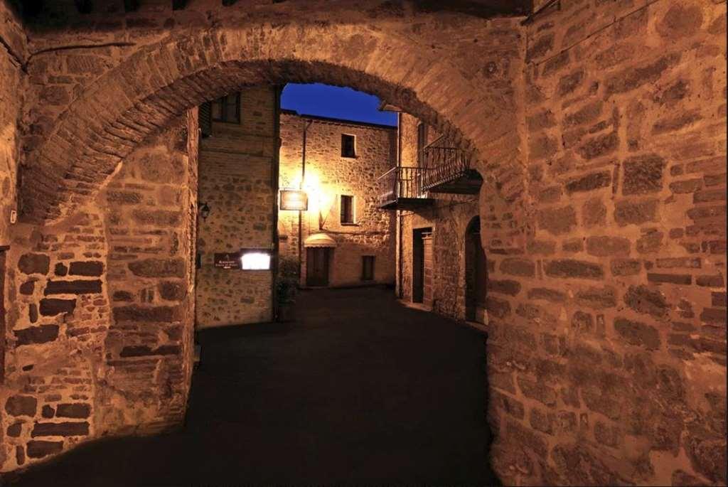 Relais La Corte Di Bettona Eksteriør bilde
